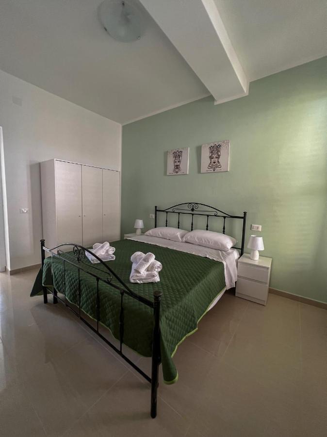 B&B Marco Polo Терразини Экстерьер фото